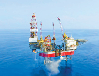 珠江口盆地海域勘探发现亿吨级油田