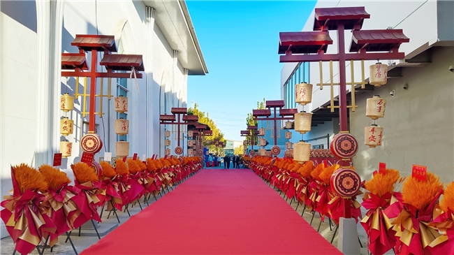 北京首家红楼梦主题沉浸式餐秀「宴外宴」盛大开园:入梦红楼,不负初见,引领餐饮文化新势能!